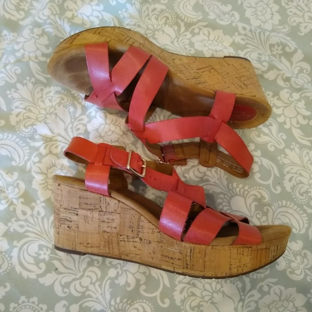 Clarks Coral Wedge Sandals 12M